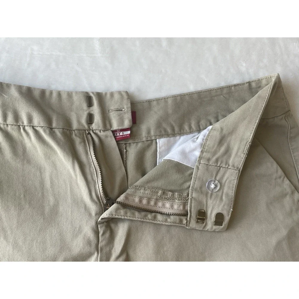 Merona‎ 100% Cotton Size 12 Women's Khaki Fit 1 Zip Shorts Shortie